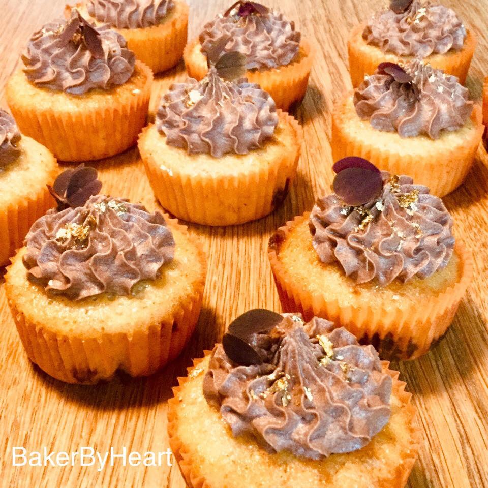 Banancupcakes med chokoladefrosting