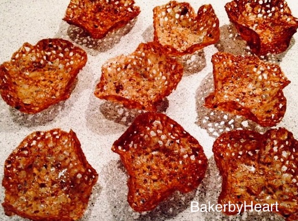 Nøddekurve – Hazelnut cups